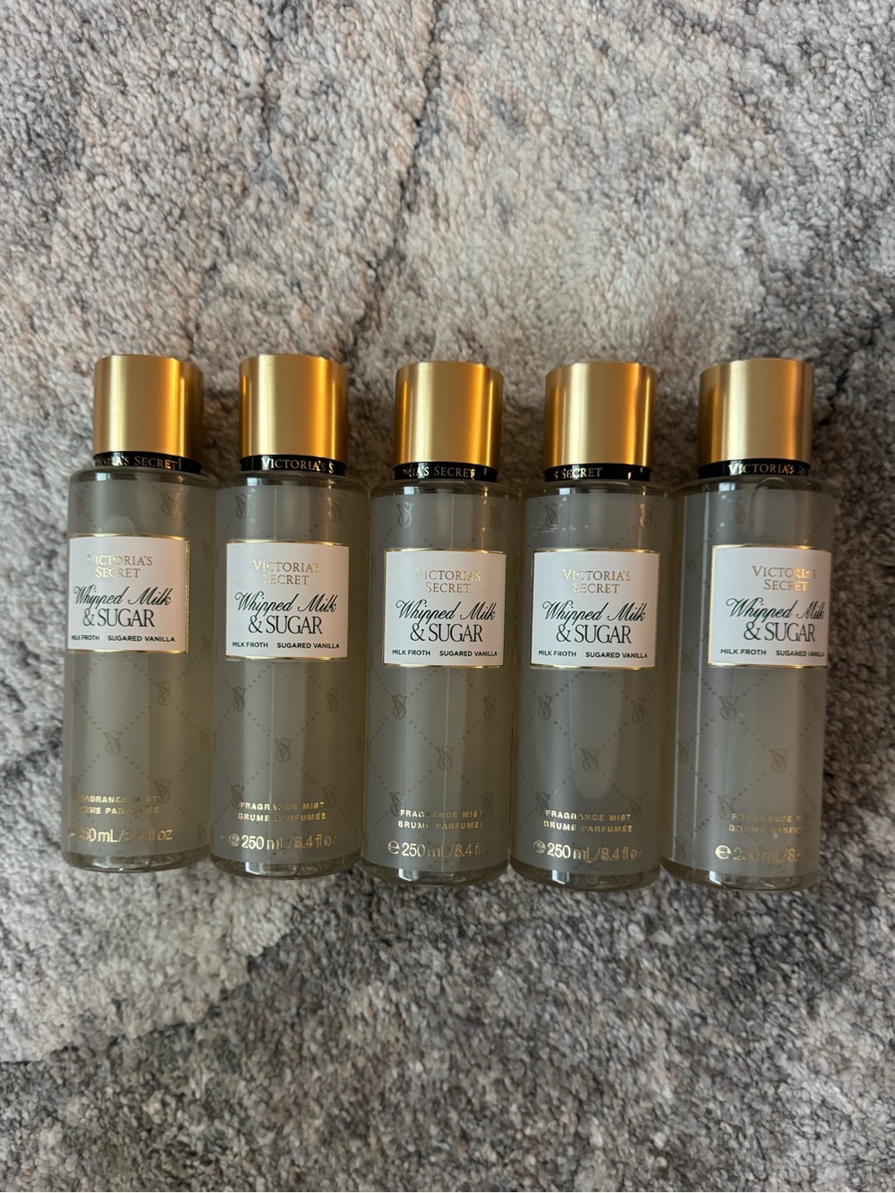 Victoria Secret- whipped milk & sugar fragrance mist